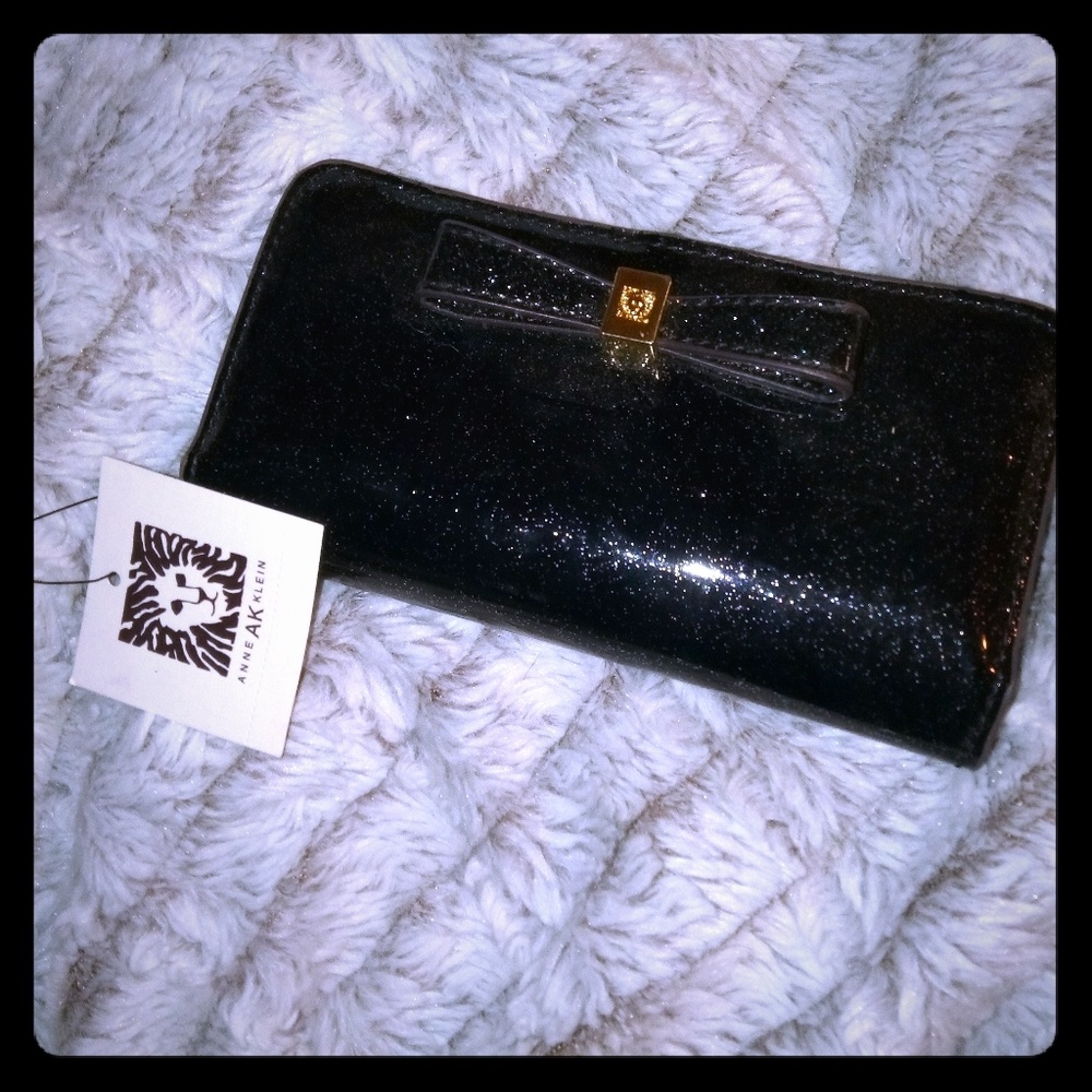 Anne Klein "mini" wallet/clutch